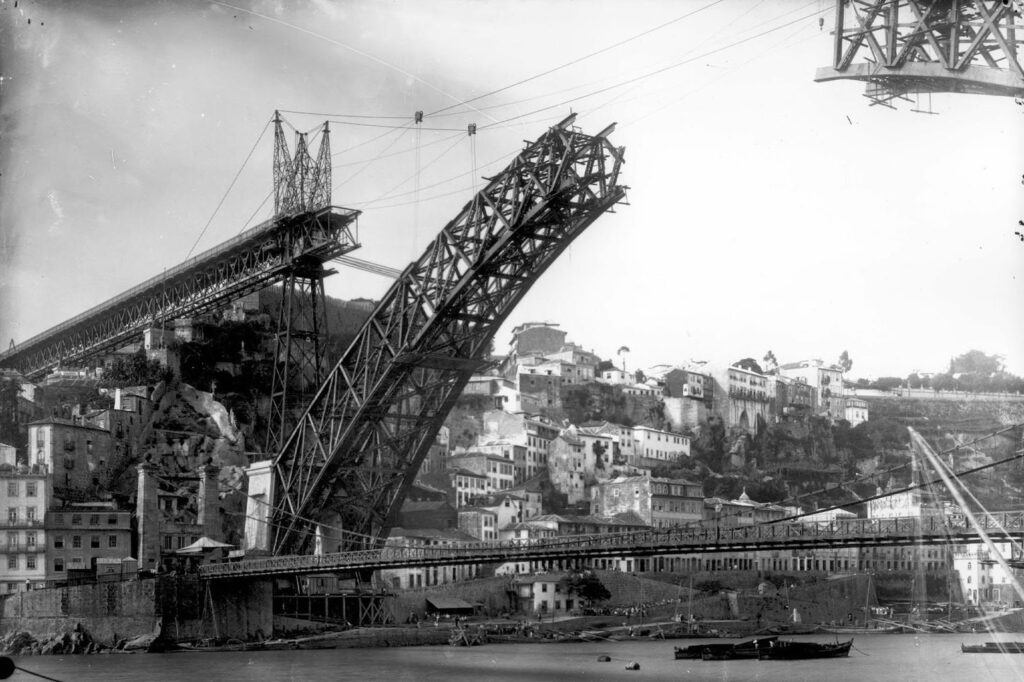 Ponte Pensil e Luis I c. 1883. Emilio Biel | João Pedreda